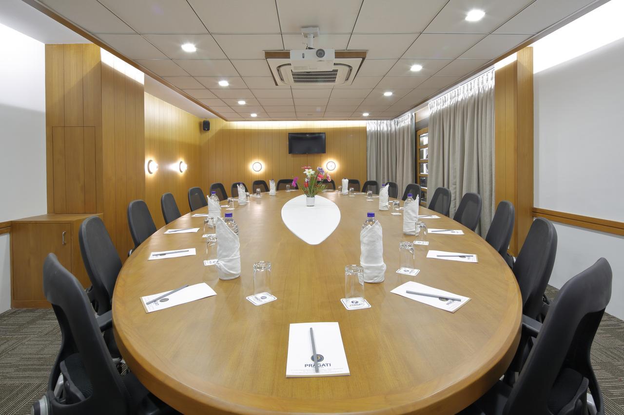 Hotel Pragati The Grand Ahmedabad Exterior photo