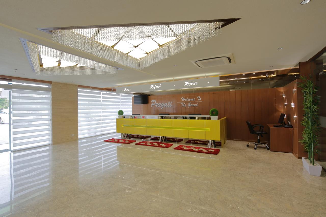 Hotel Pragati The Grand Ahmedabad Exterior photo