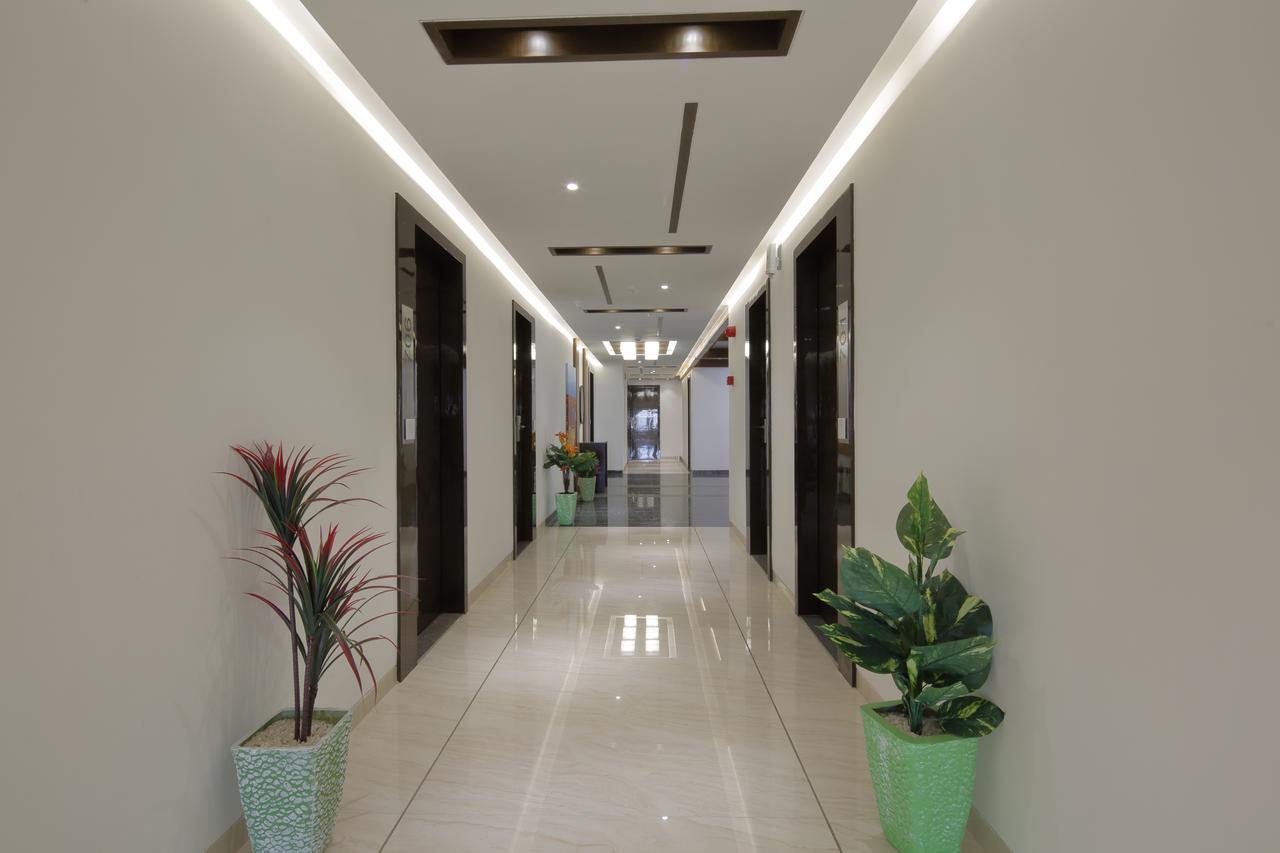 Hotel Pragati The Grand Ahmedabad Exterior photo