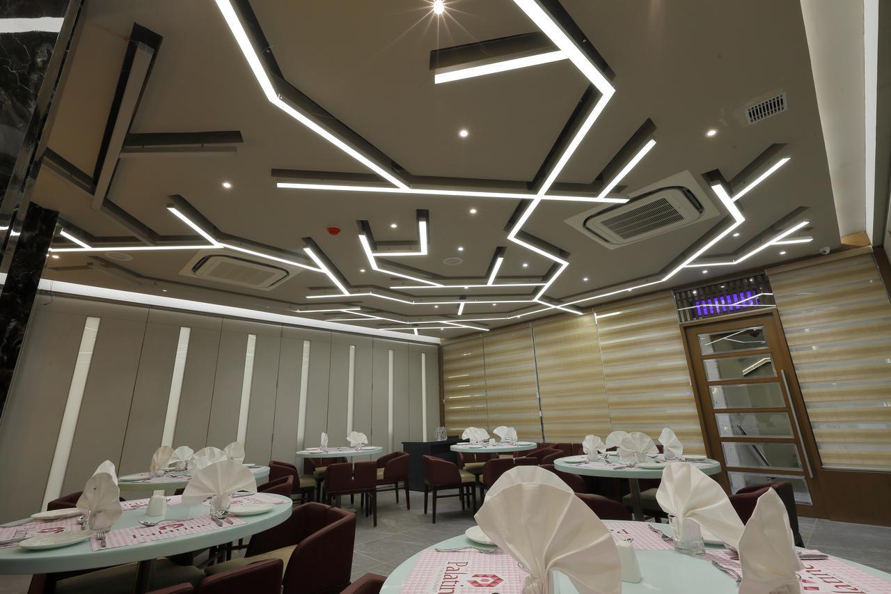 Hotel Pragati The Grand Ahmedabad Exterior photo